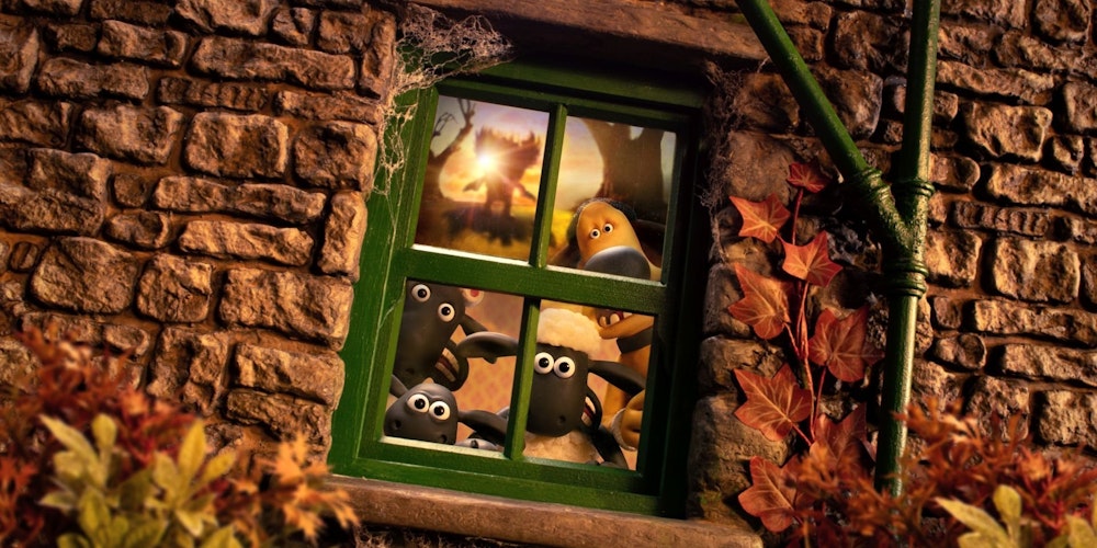 Shaun the Sheep and Bitzer at a farmhouse window in The Beast Of Mossy Bottom, Jam Jar still