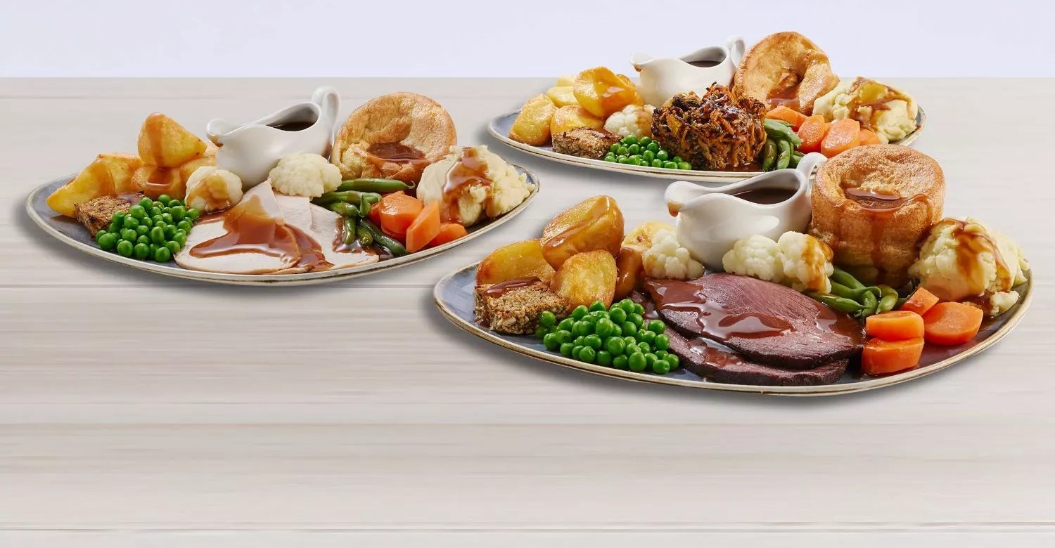Sunday roast plates at The Walls End, Battle Hill